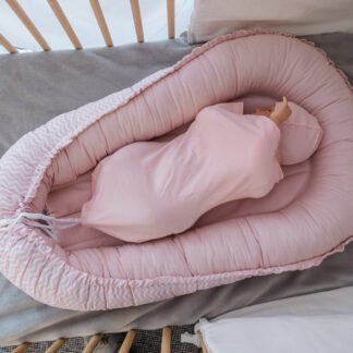 Ninho liso com padrão